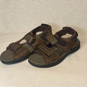 Clark’s men’s Walkford sandals NEW